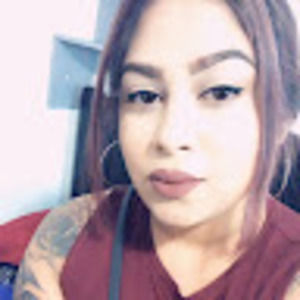 Meet your Posher, Lorena